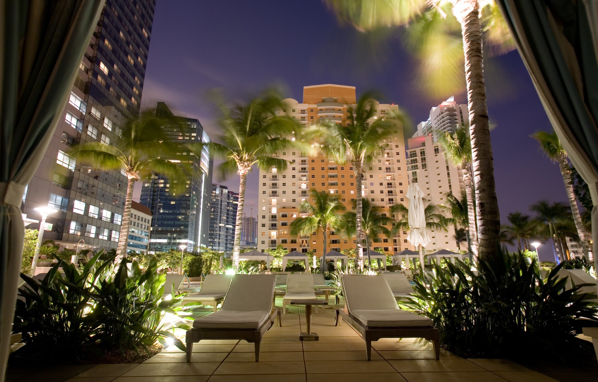 <p>Brand & Management Selection and Contract Negotiations</p>
